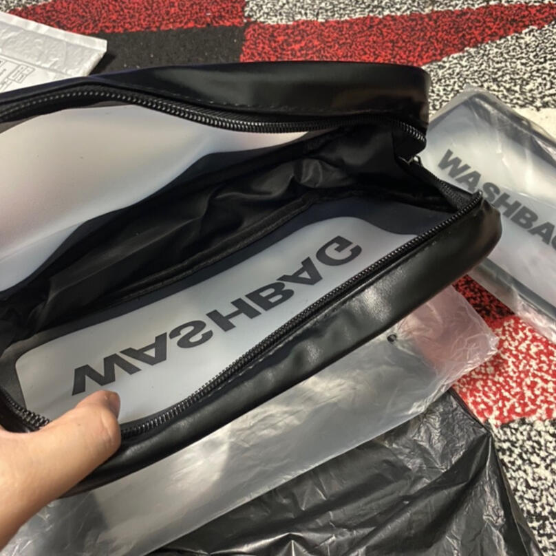 Water-Resistant Organizer Bag 3